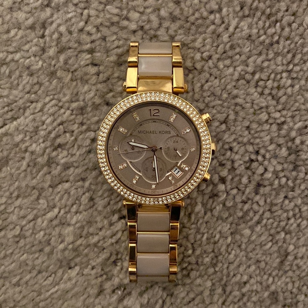 Michael Kors Rose Gold Watch ✨
